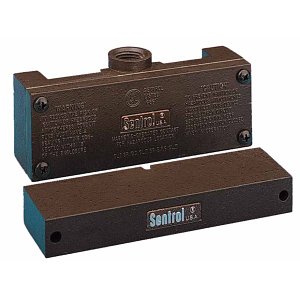 Kidde 2807T-M Edwards Signaling 2807T-M 2800T Series High Security Magnetic Contact, 0V op voltage, 0.25A, 3VA/W, SPDT, explosionproof triple-biased #6 screw terminal, 3/16 to 5/8 in gap, Brown