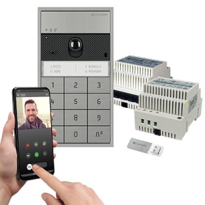 Comelit Surface Mount Single-Family Kit with ULTRA Audio/Video External Unit & Number Keypad, Multi-User Gateway and One Master License for ViP System