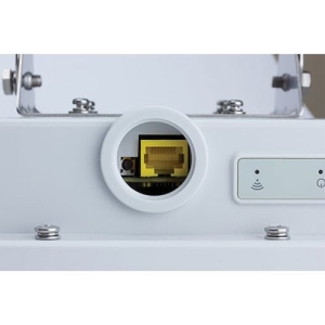 On-Q  XWO-BAP1 AC1200 Dual-Band Outdoor Bridging Access Point with US Power Cord