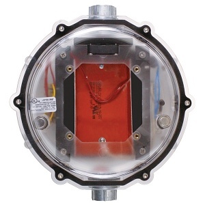 STI 1229HTR240 Stopper Dome Heated for Strobe Only NEMA 4X, 240 VAC, Clear