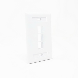 Dynacom 10600-P3W-WH Wall Plate, Flush Port ID WP Single-Gang 3-Port White