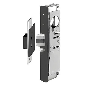 image of r8-45112620