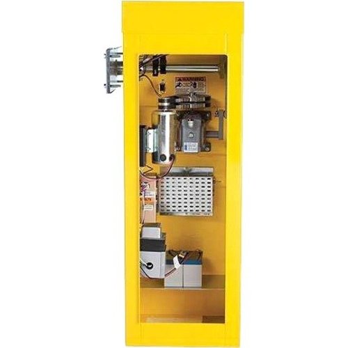 Linear BGU-14-311-YS 1/3 HP BGU Series Barrier Gate Operator with 14 ft. Wood Arm, Yellow