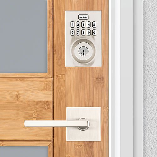 Kwikset 98930-004 Connect 620 Contemporary Keypad Connected Z-Wave 700 Smart Lock, Satin Nickle