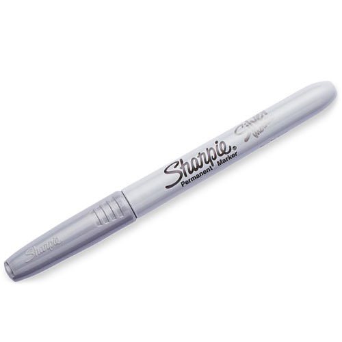 Sharpie 39108PP Fine Point Metallic Permanent Marker, Silver, 2-Pack