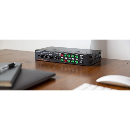 Roland XS-42H Matrix Switcher, 4x2 HDMI