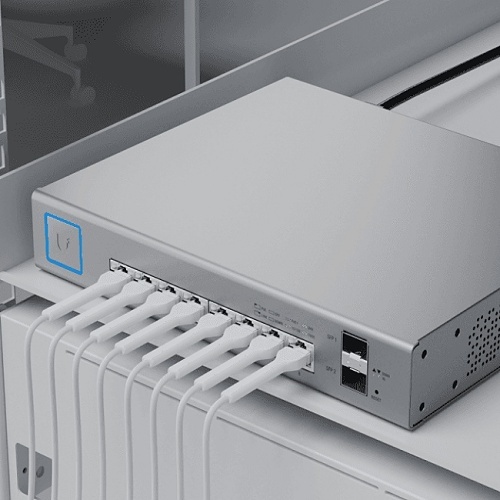 Ubiquiti US-8-150W 8-Port UniFi Switch, 150W